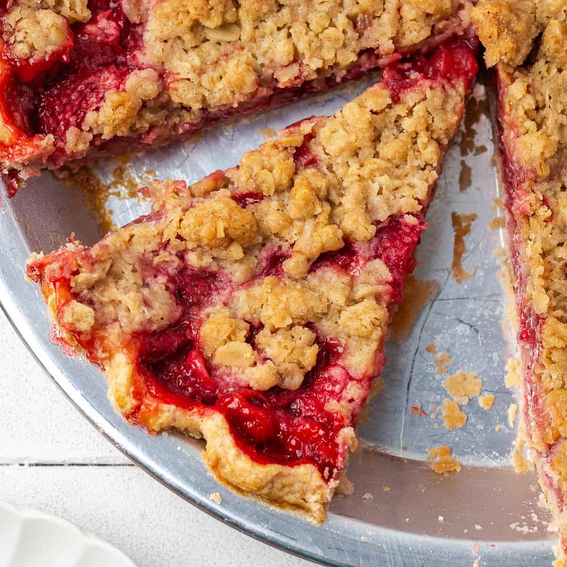 Strawberry Crumble Pie