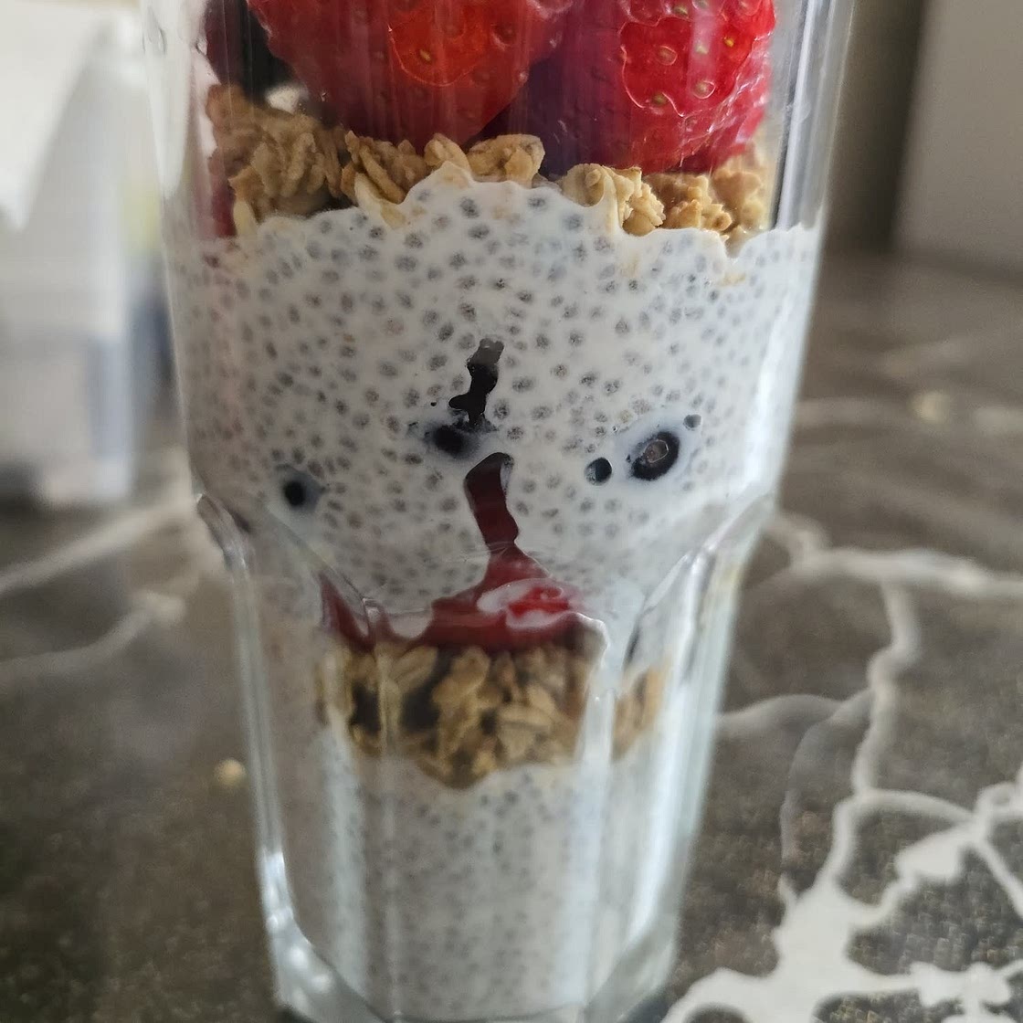 Chia Yogurt Parfait