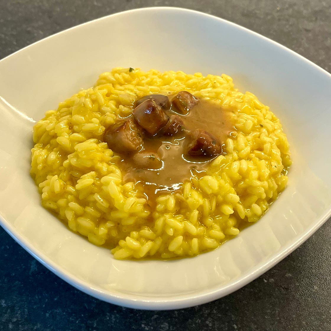 Risotto Milanese con Salsiccia Toscana (