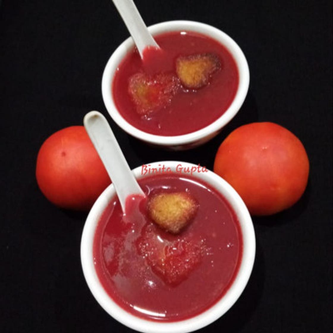 बीटरूट टोमाटोसूप (Beetroot tomato soup recipe in hindi)