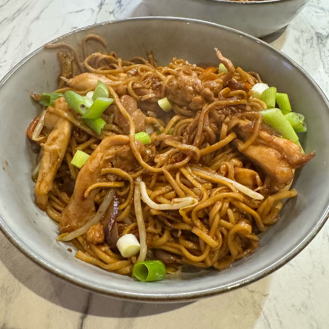 Chow Mein: A Chinese Chef's Masterclass (鷄肉炒麵)