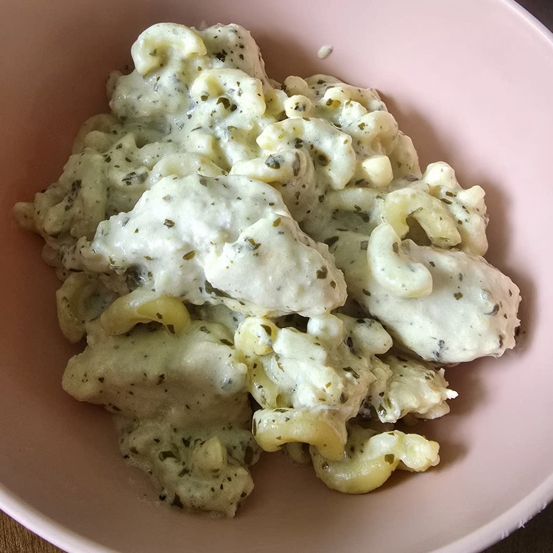 One Pot Creamy Pesto Chicken Pasta