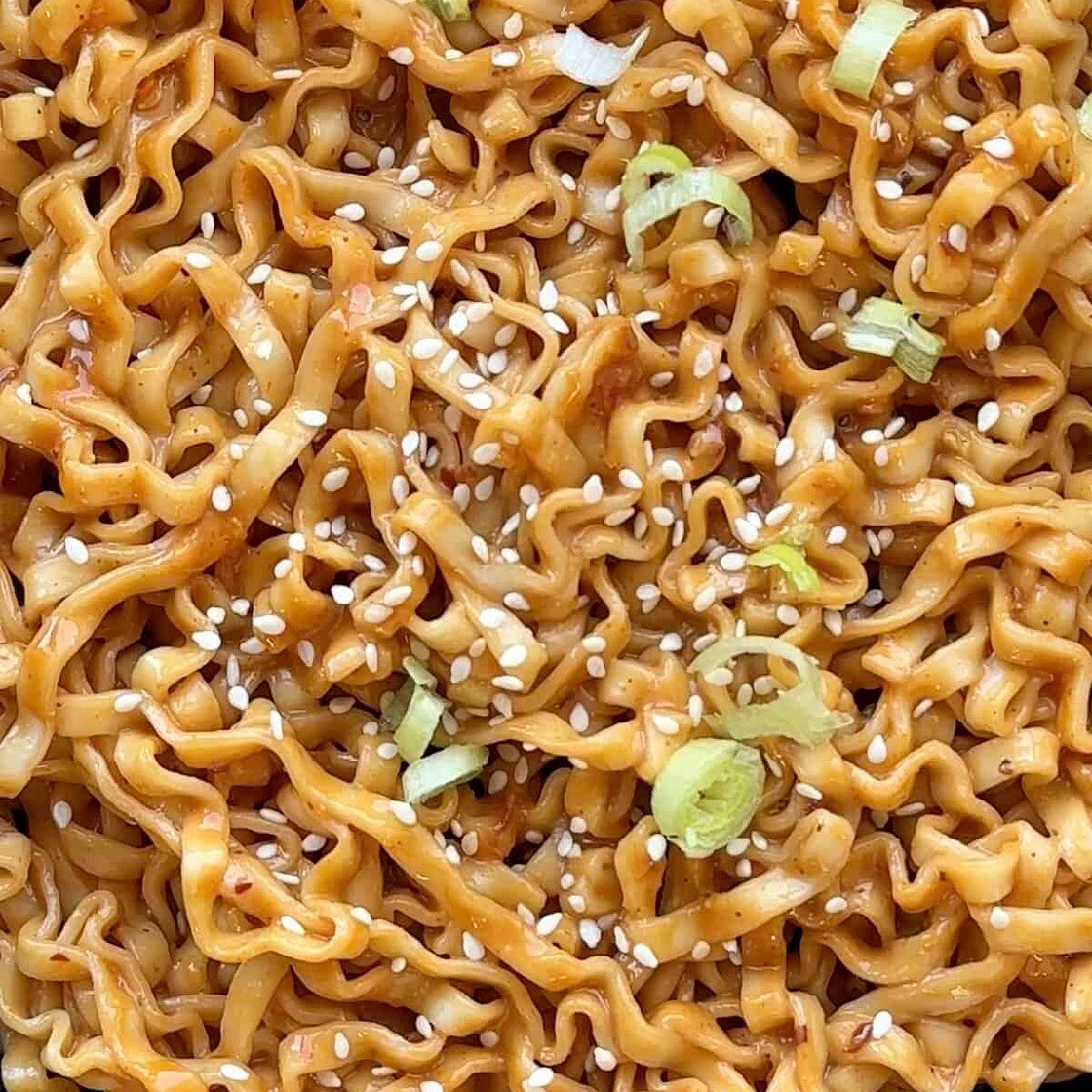 How to Make Spicy Peanut Noodles: Flavorful and Simple Recipe