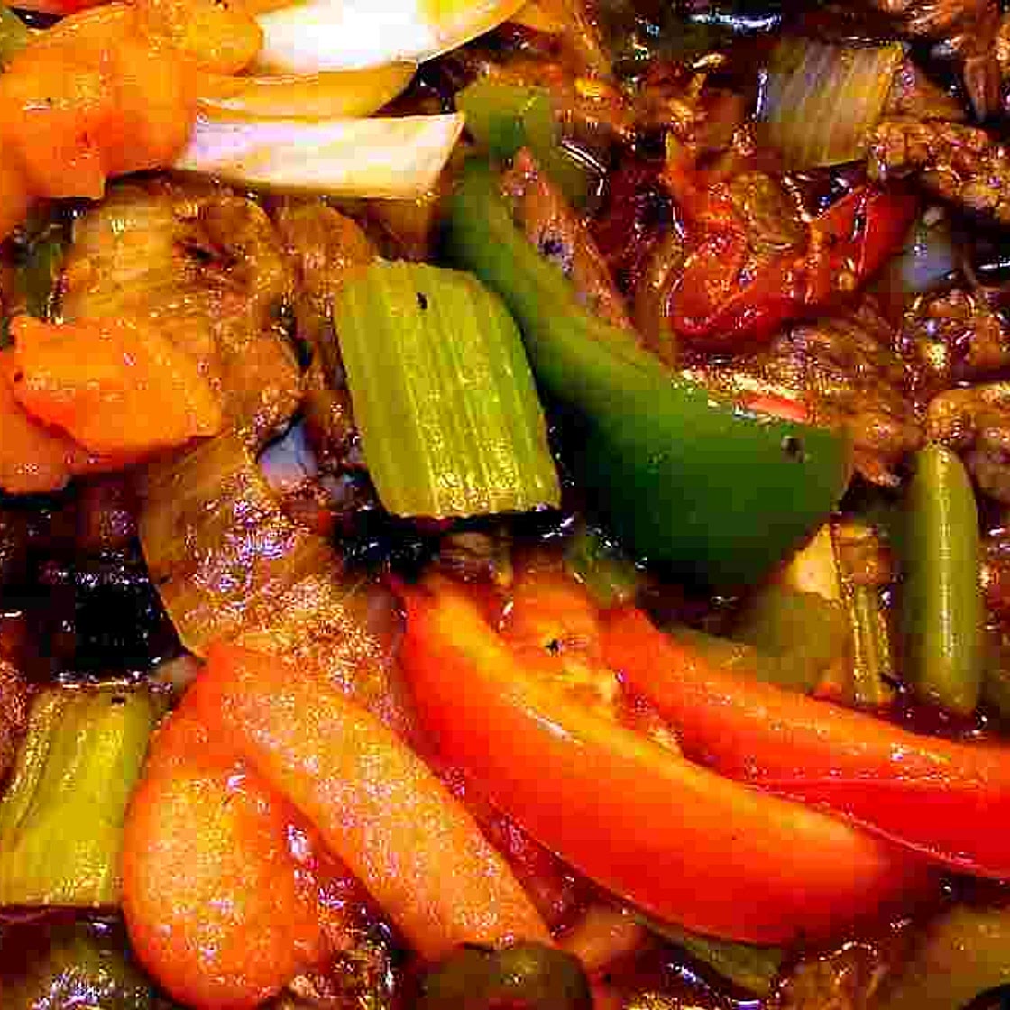 Island-Style Beef Tomato