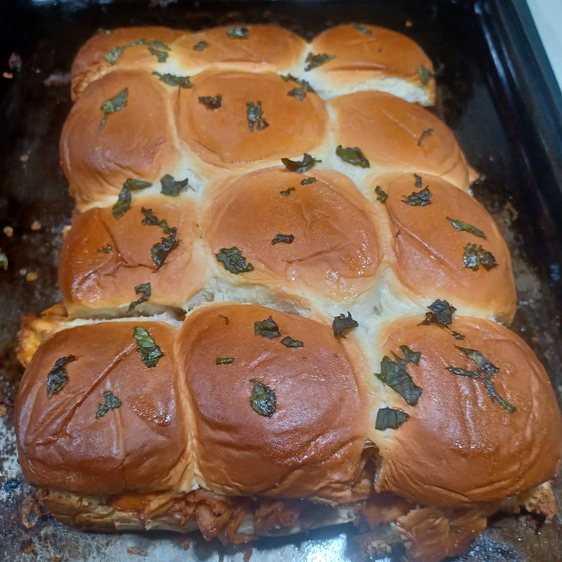 BBQ Chicken Sliders