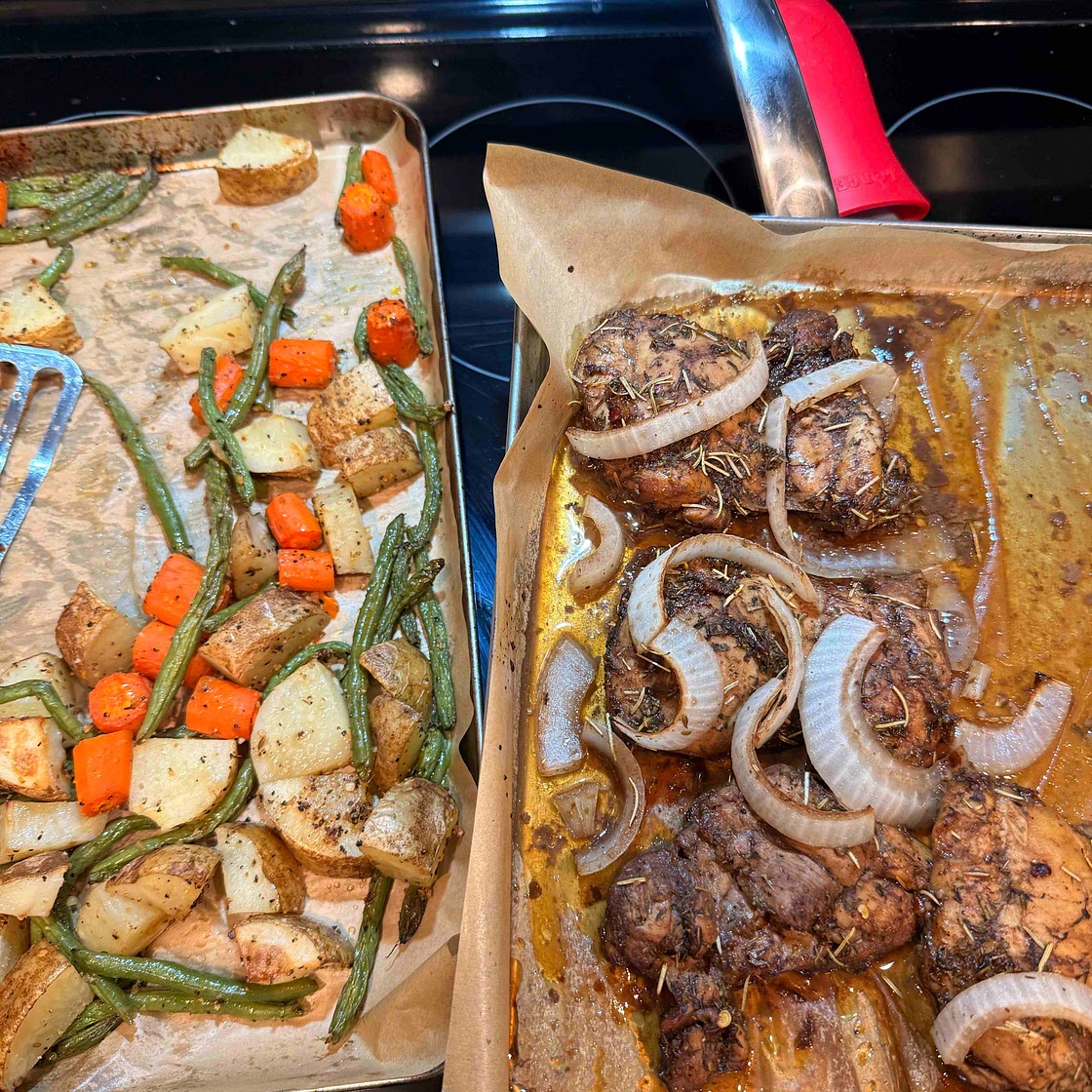 Roasted Balsamic Chicken Thighs w Veggies