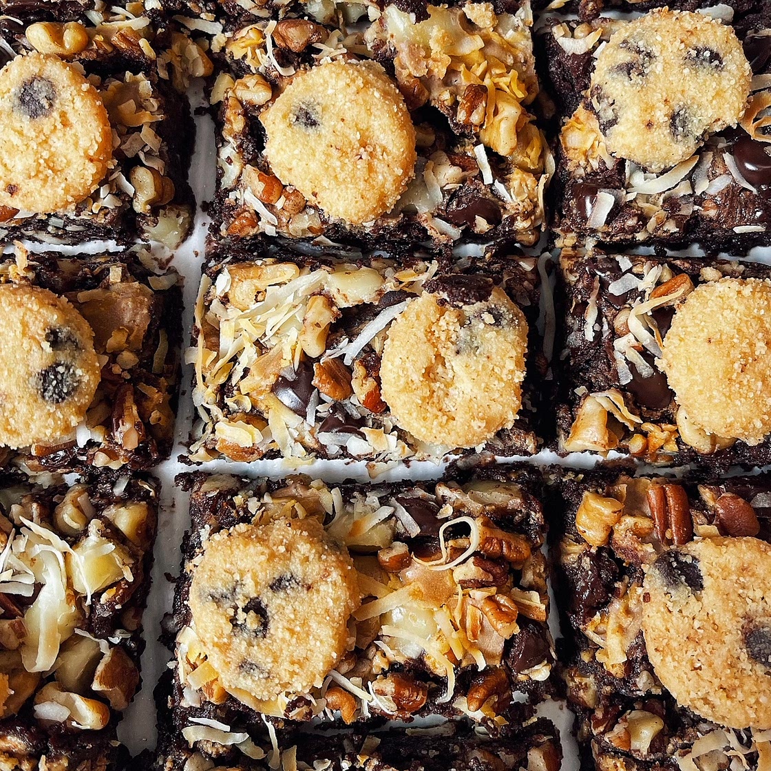 Keto Magic Brownie Bars