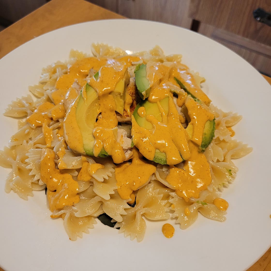 Saucy Chicken with Avocado