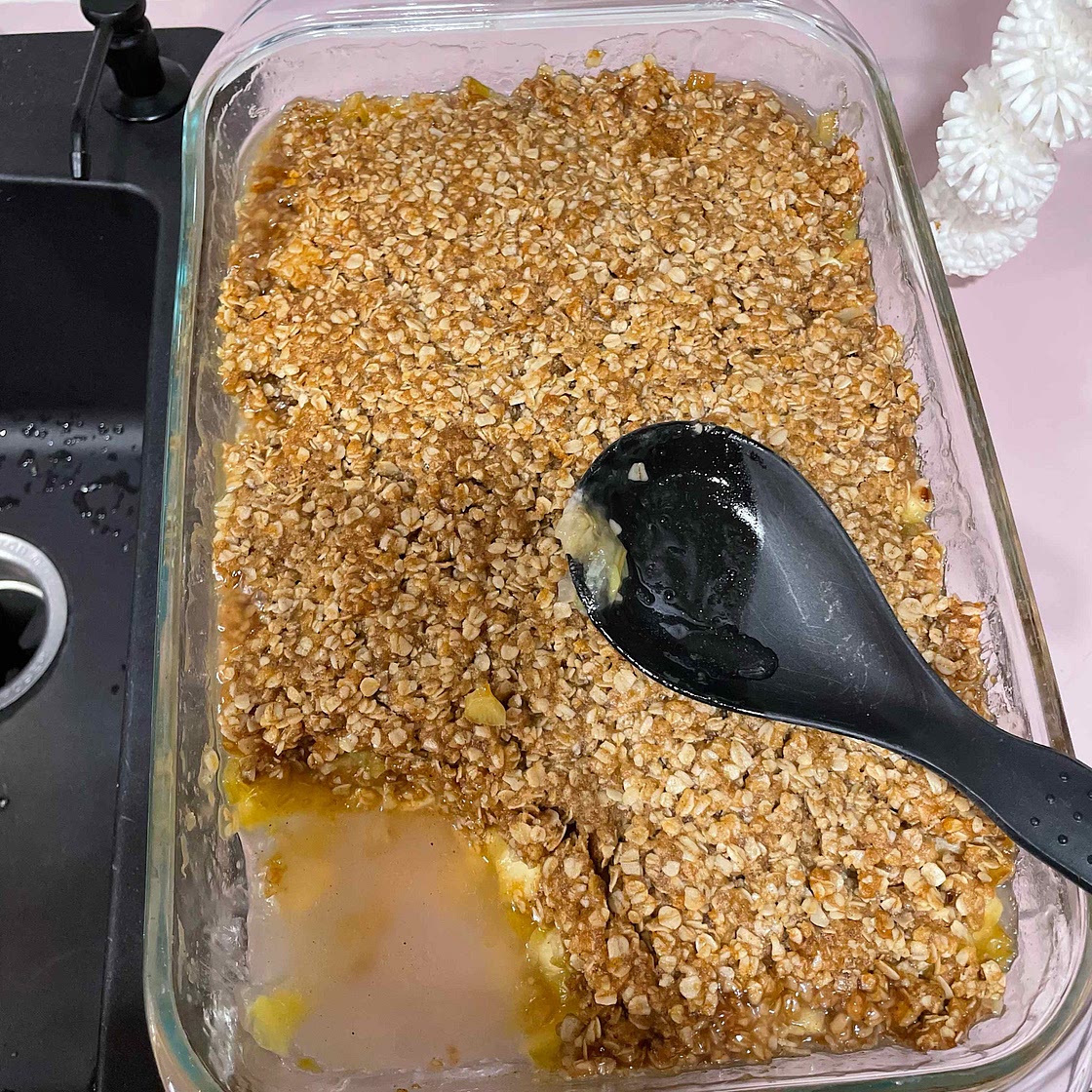 Rhubarb Crisp