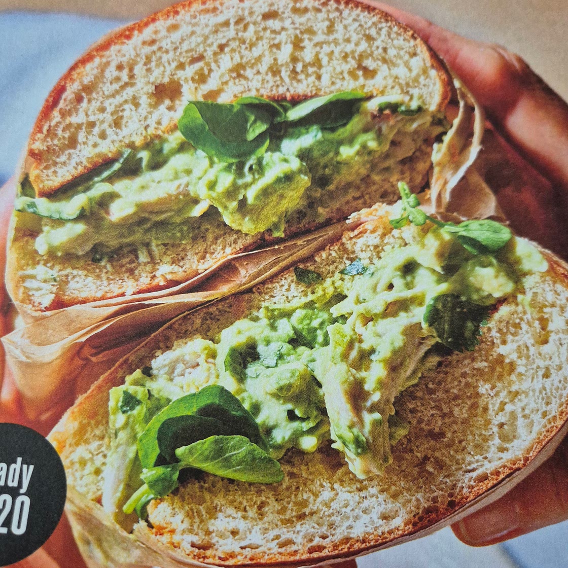 Zingy chicken & avocado buns