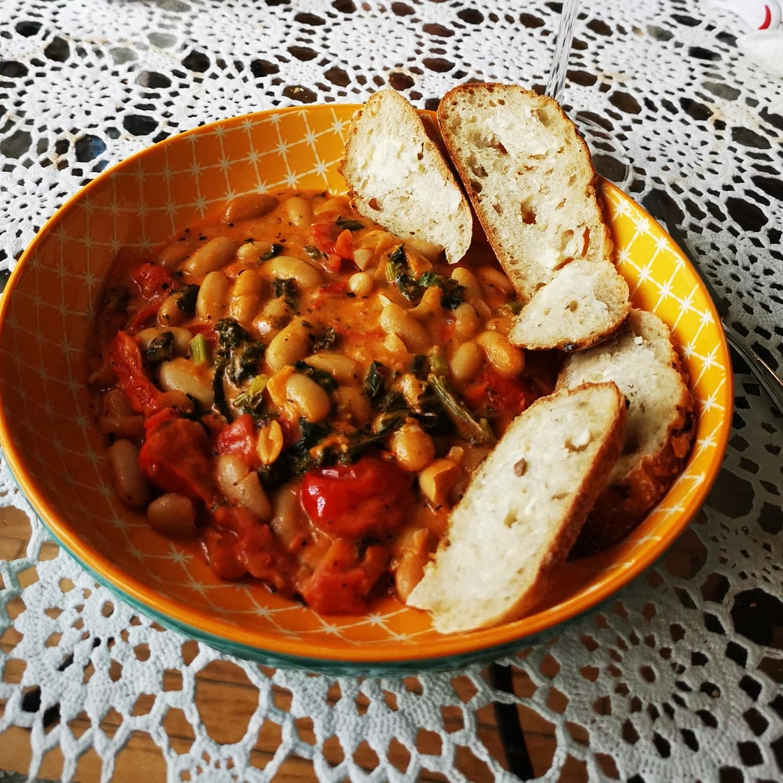 Creamy Tomato White Bean Stew