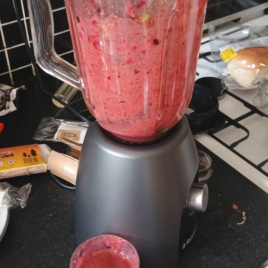 Simply berries smoothie