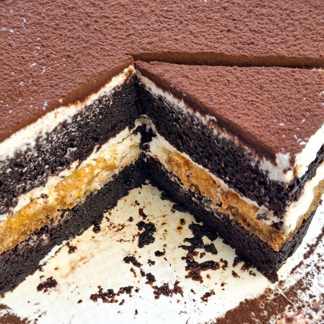Chocolate Tiramisu Cake