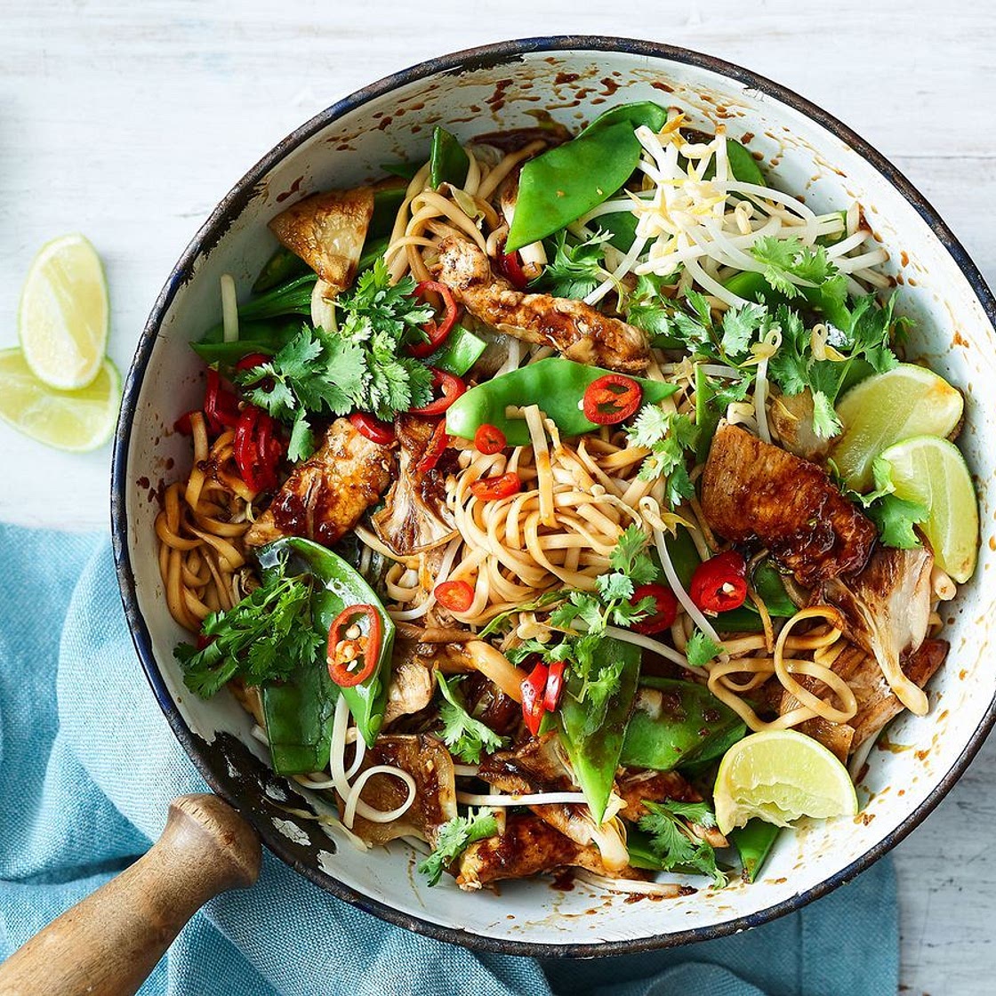 Healthy chicken chow mein