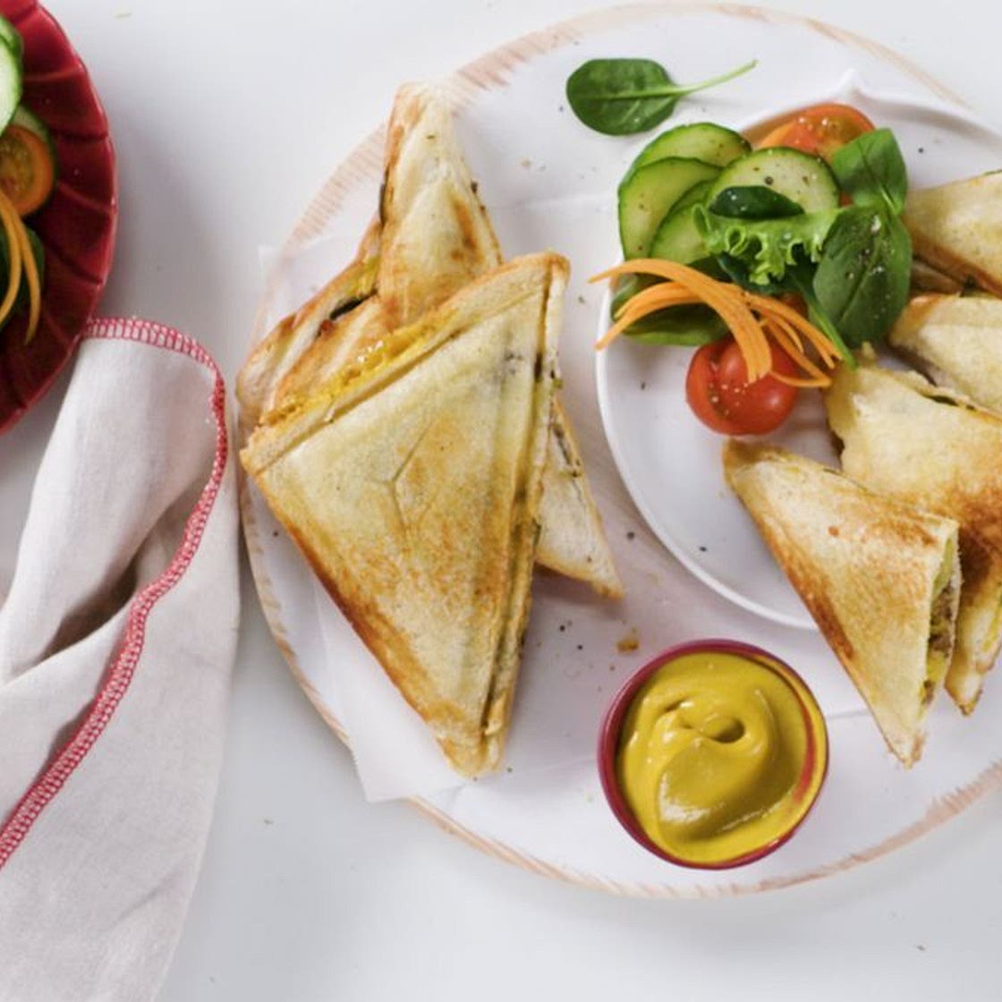 Cheeseburger jaffle