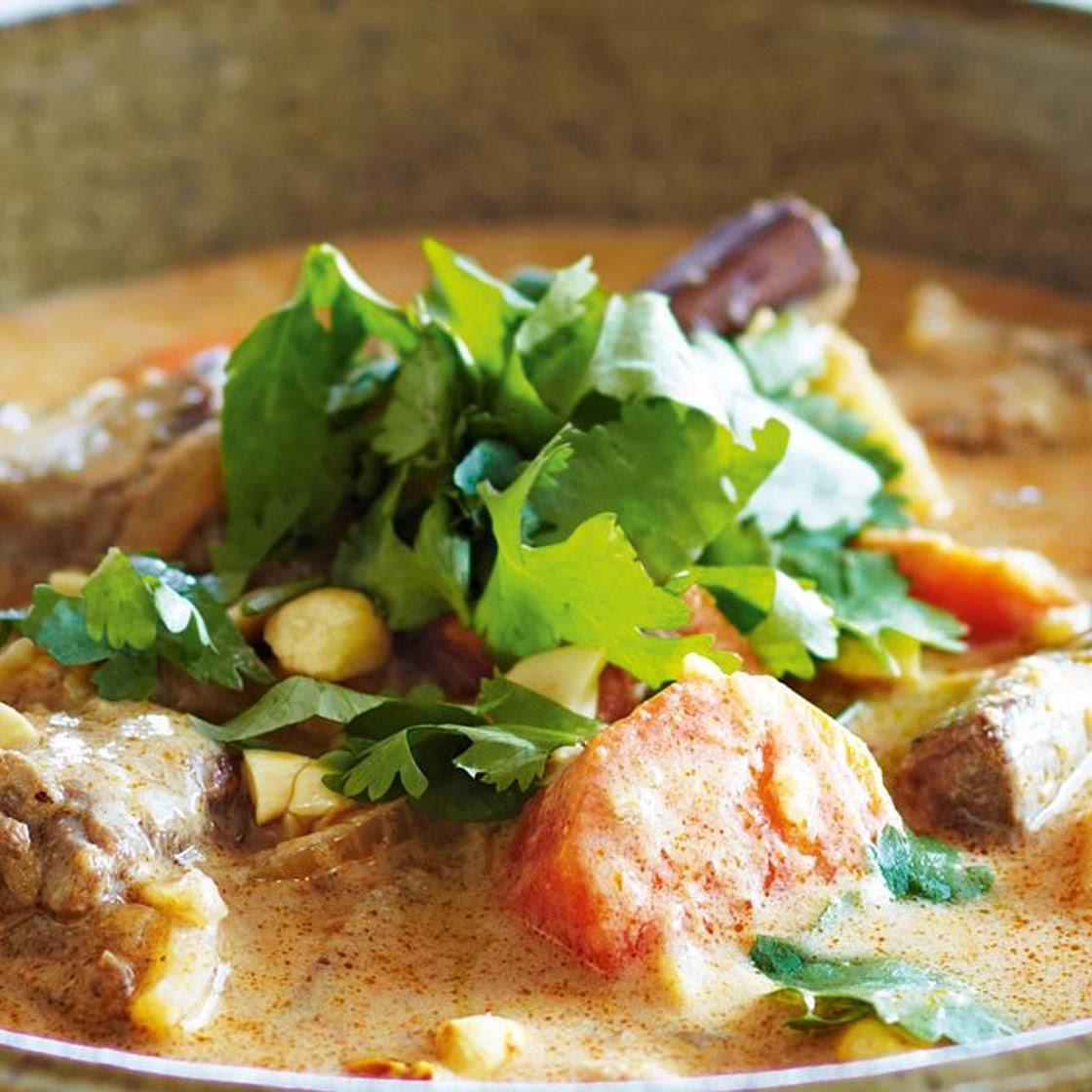 Slow-cooker massaman beef curry recipe