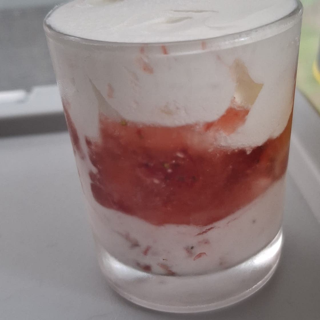 Easy Fresh Strawberry Mousse