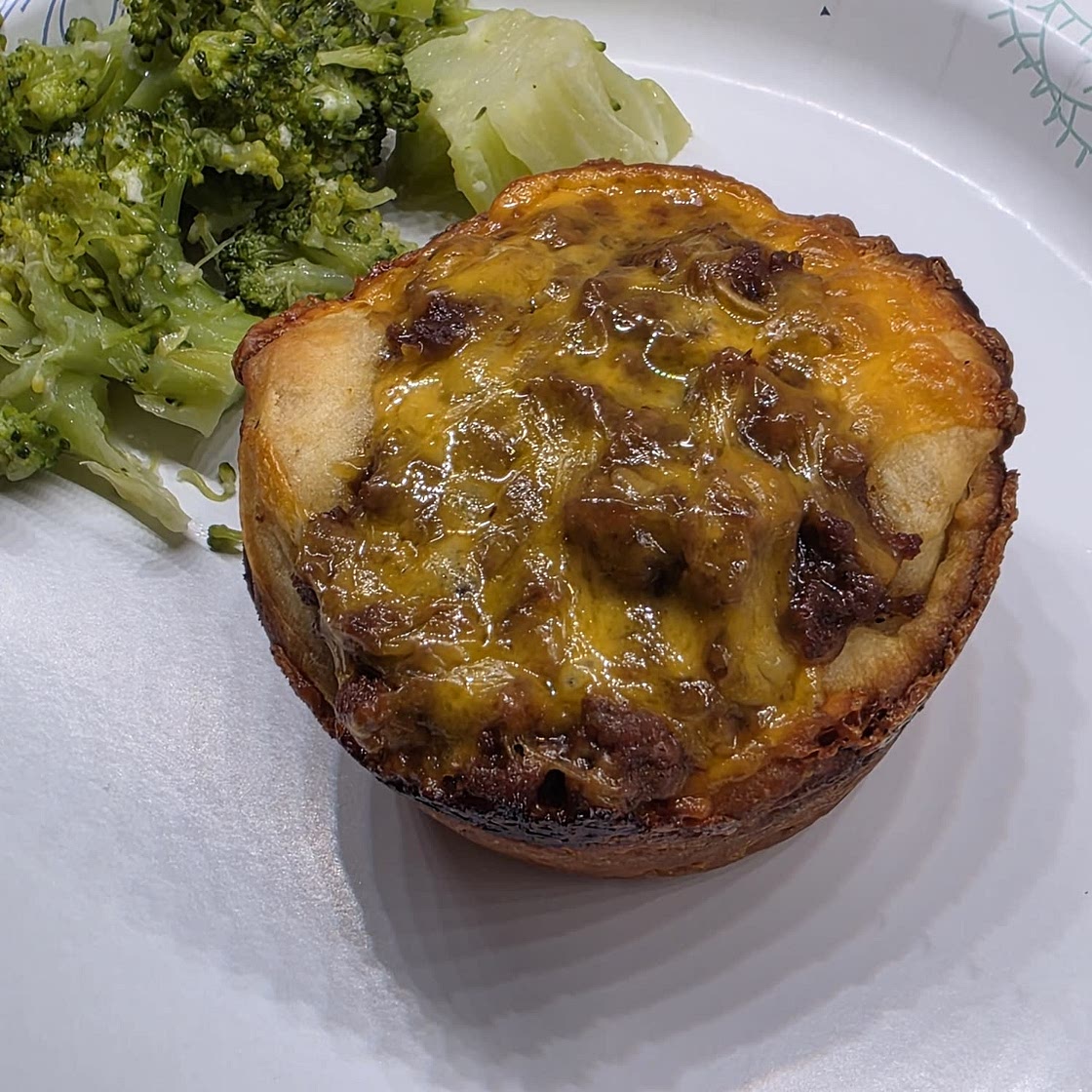 BBQ BEEF BISCUIT CUPS