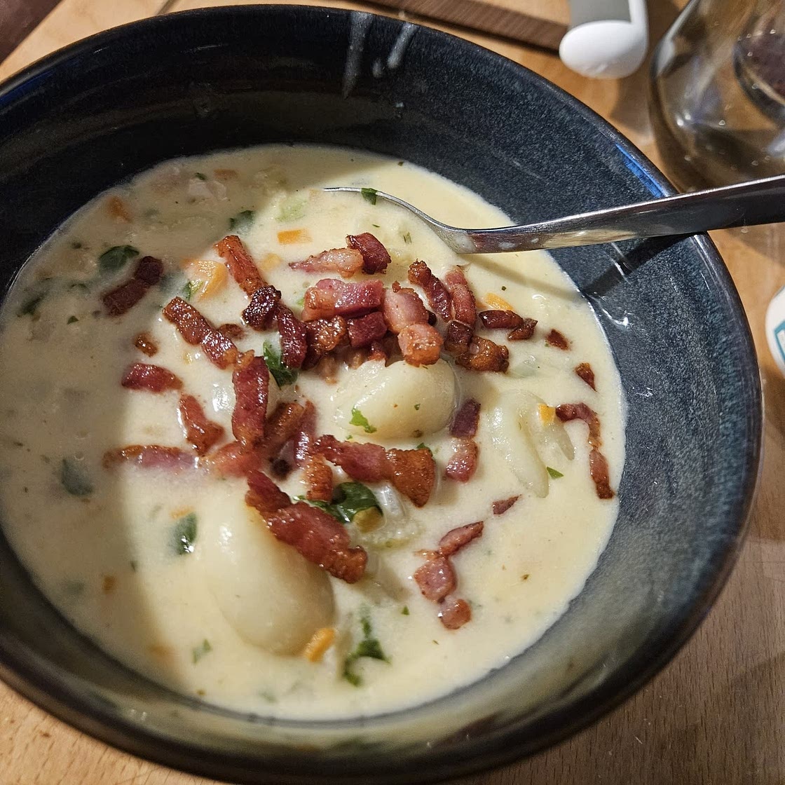 Chicken Bacon Gnocchi Soup