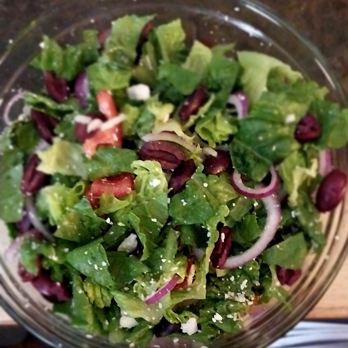 Greek Salad with Marinated and Grilled Chicken Recipe