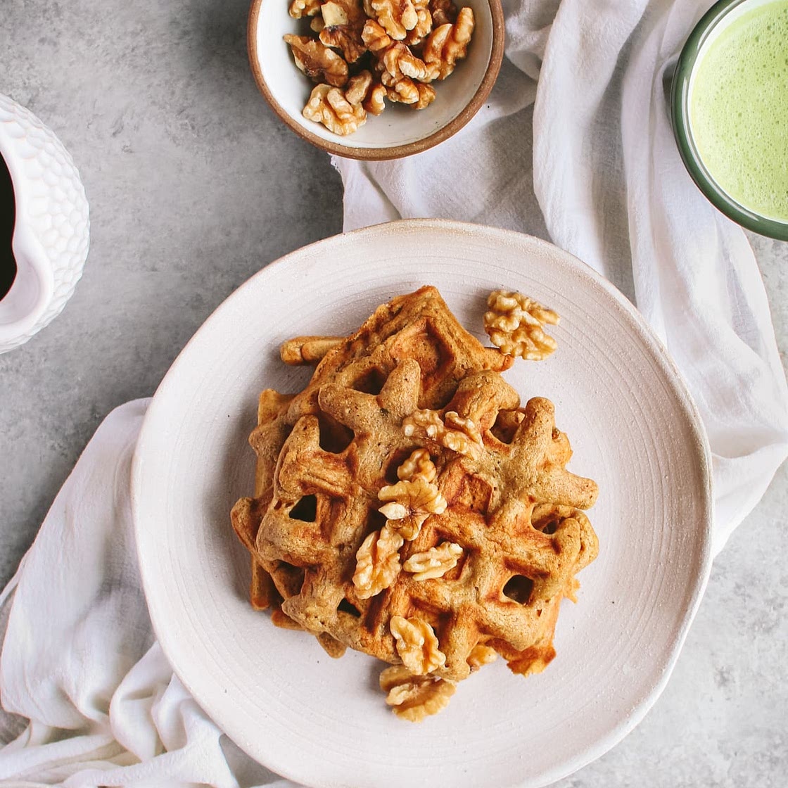 Applesauce Waffles