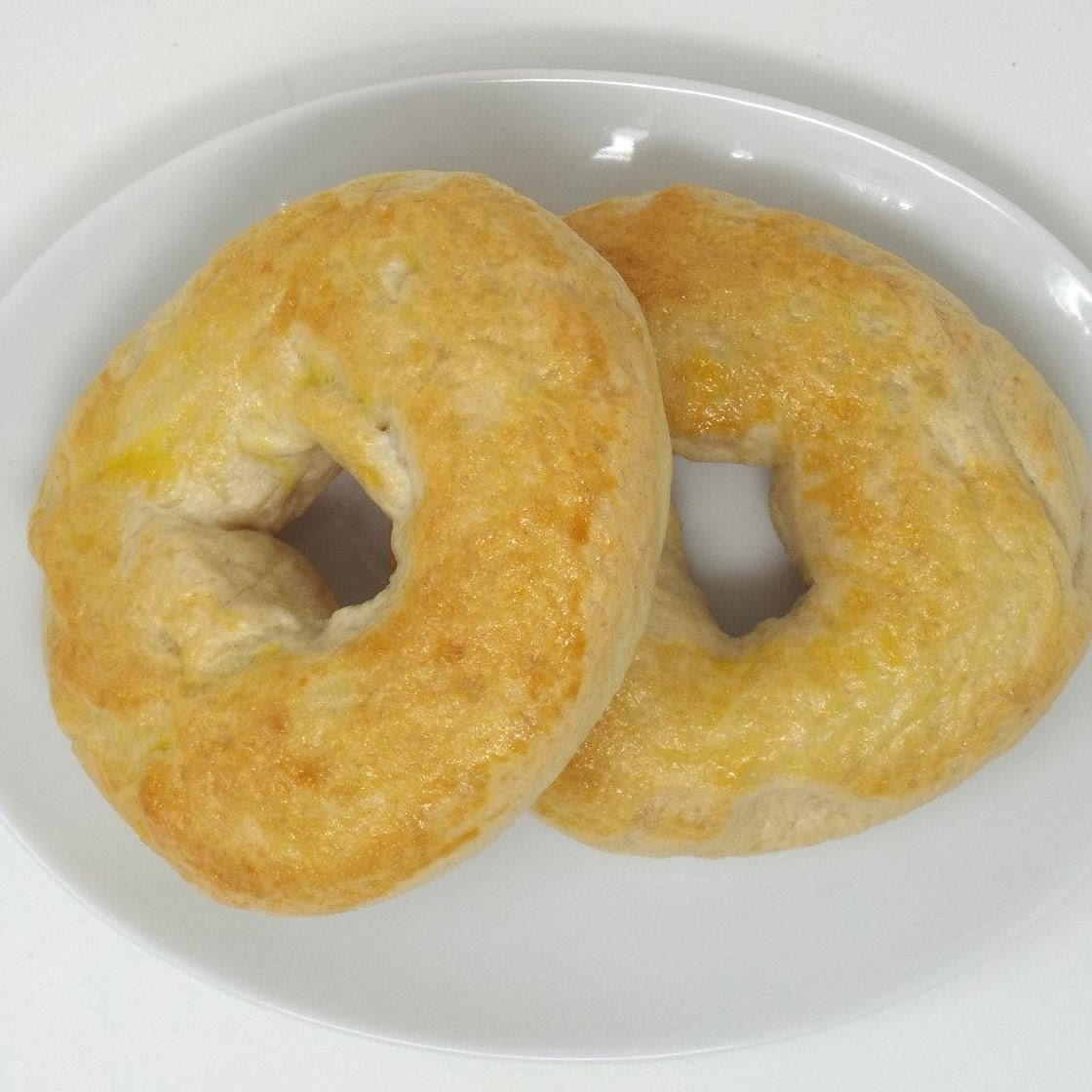 Homemade Plain Bagels