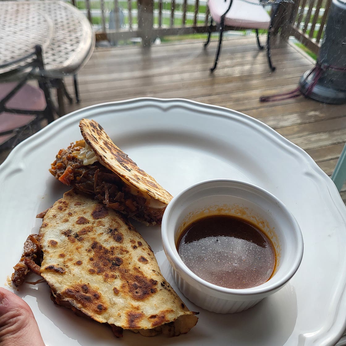 Beef bourguignon "Birria" Tacos