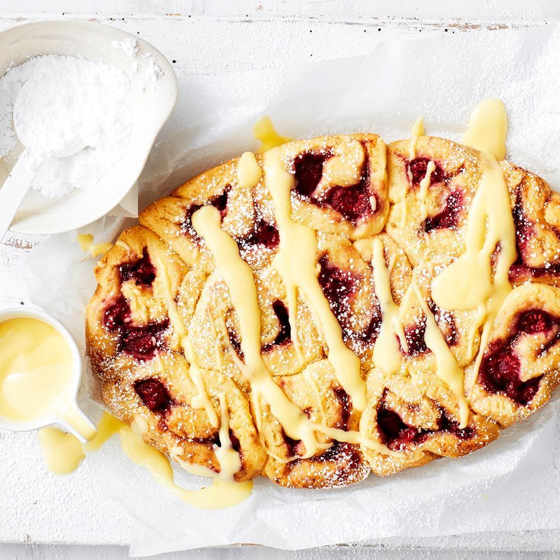 Slow cooker condensed milk and raspberry scrolls recipe