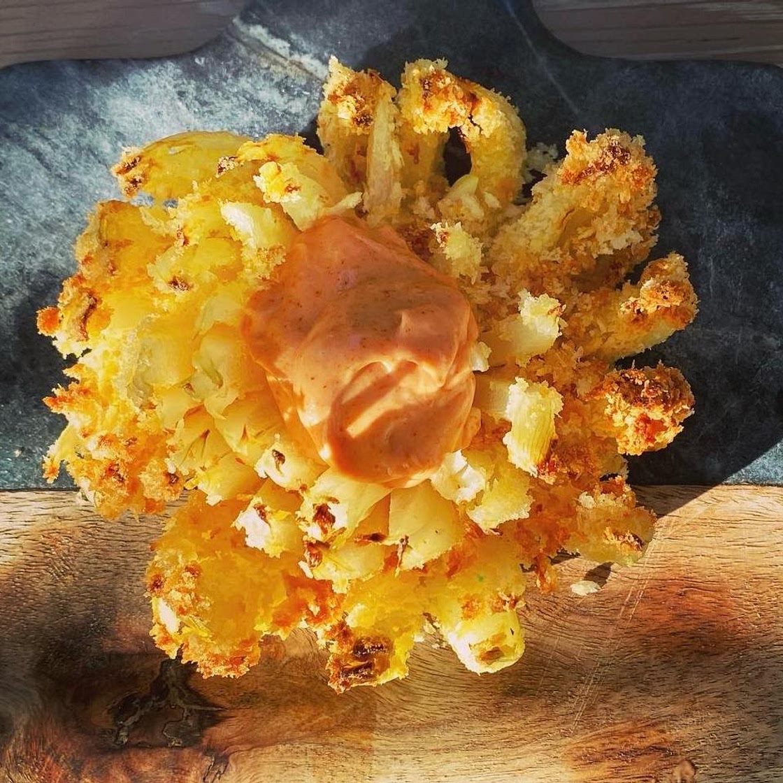 Air Fryer Blooming Onion