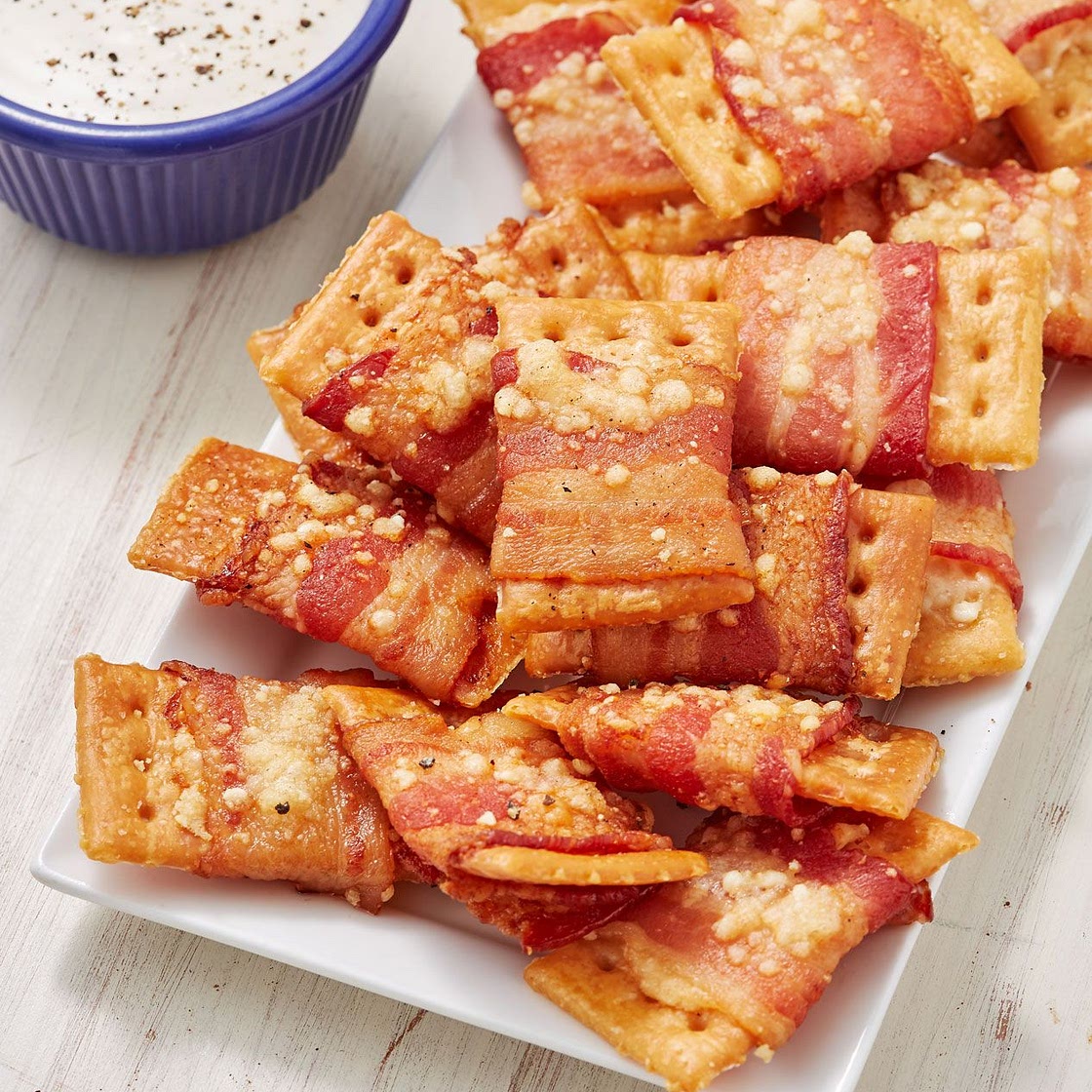 Bacon Parm Crackers