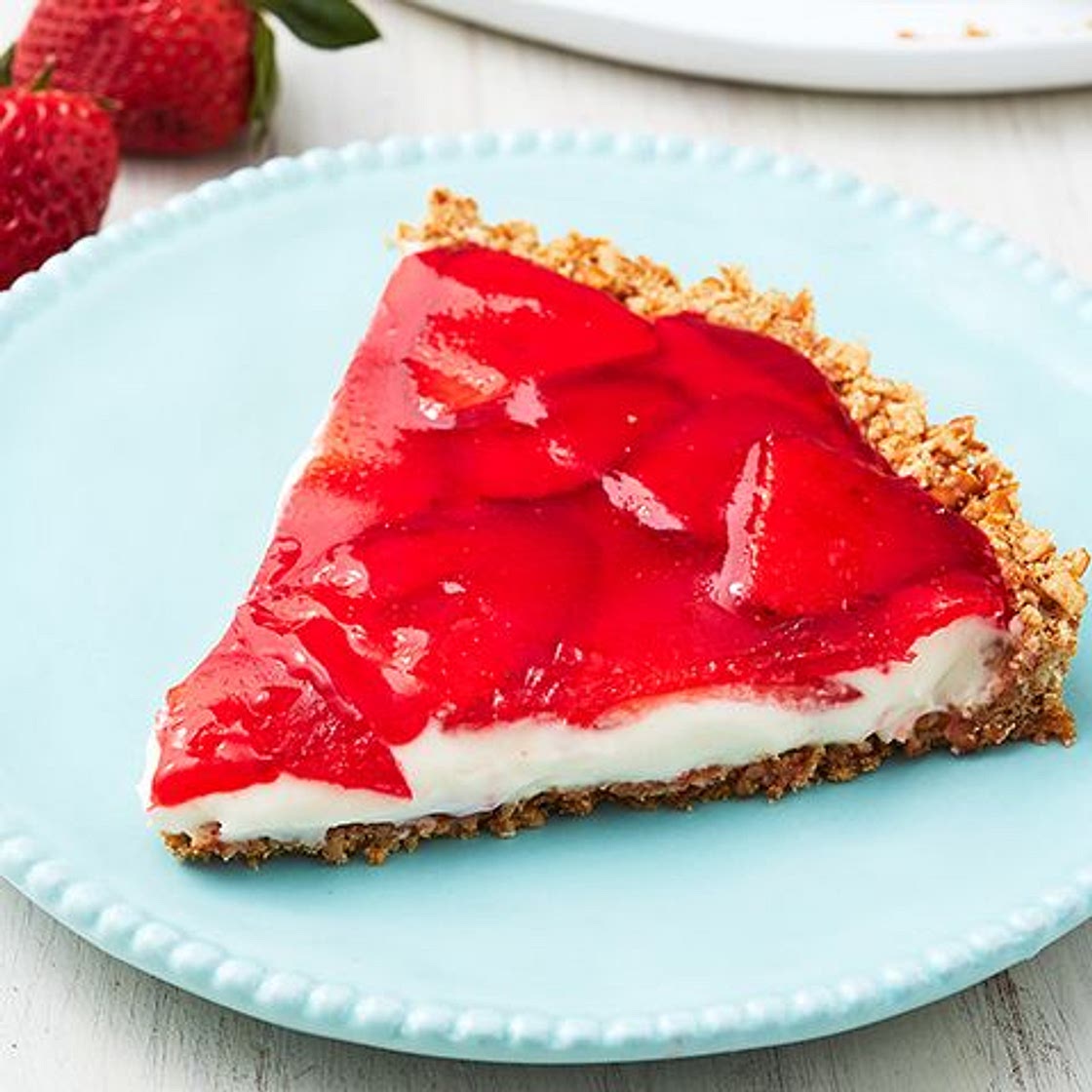 Strawberry-Pretzel Tart