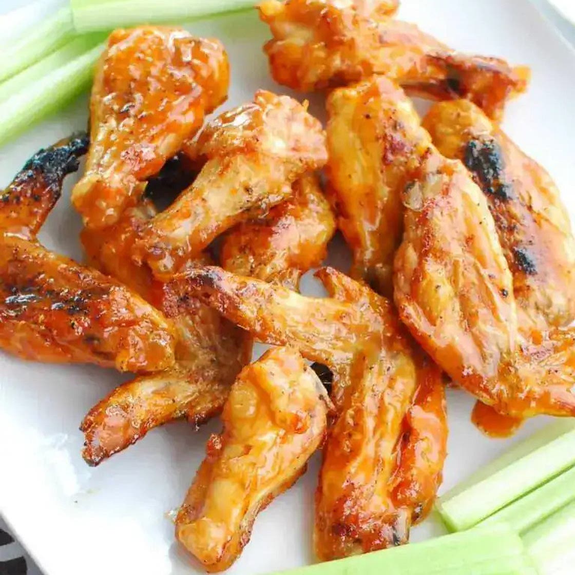 Low-Carb Crispy Keto Chicken Wings