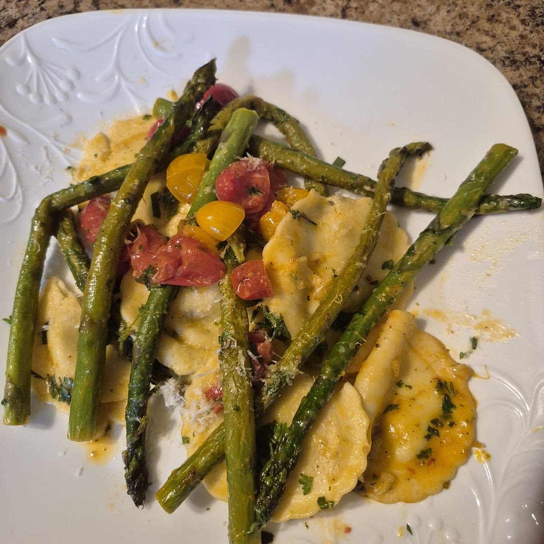 Ravioli with Tomatoes, Asparagus, Garlic, and Herbs