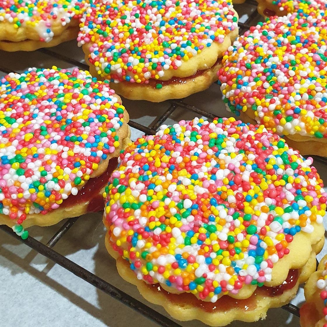 Kiss biscuits recipe
