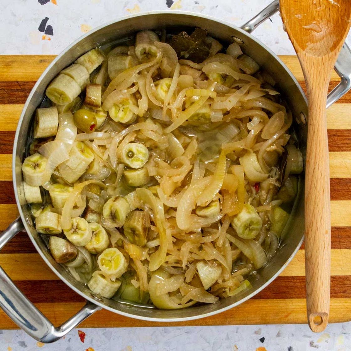 Guineos en Escabeche, Puerto Rican Pickled Green Bananas