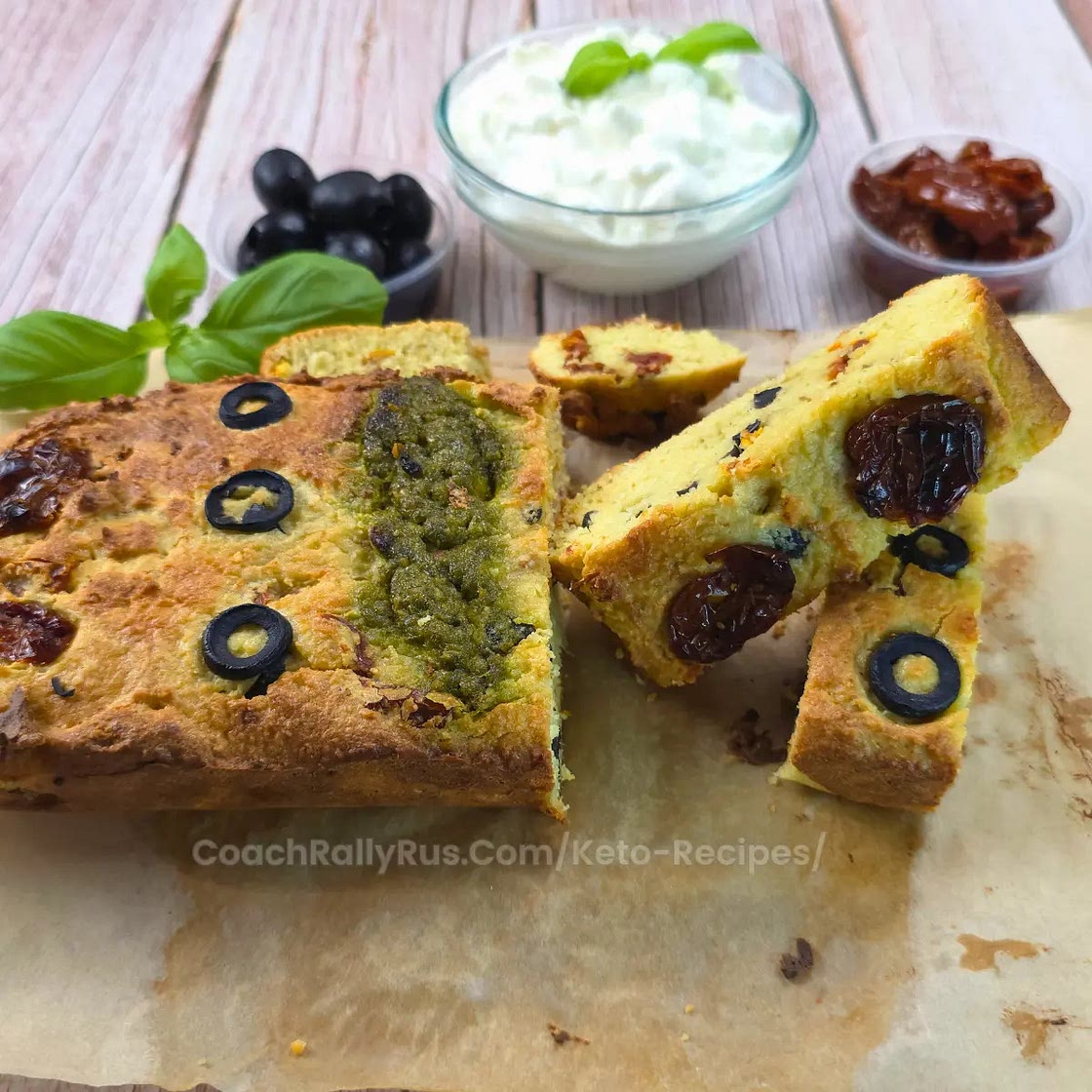 Keto Sun-Dried Tomato, Basil and Olive Cottage Cheese Bread