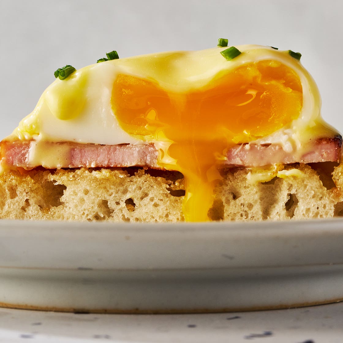 Eggs Benedict