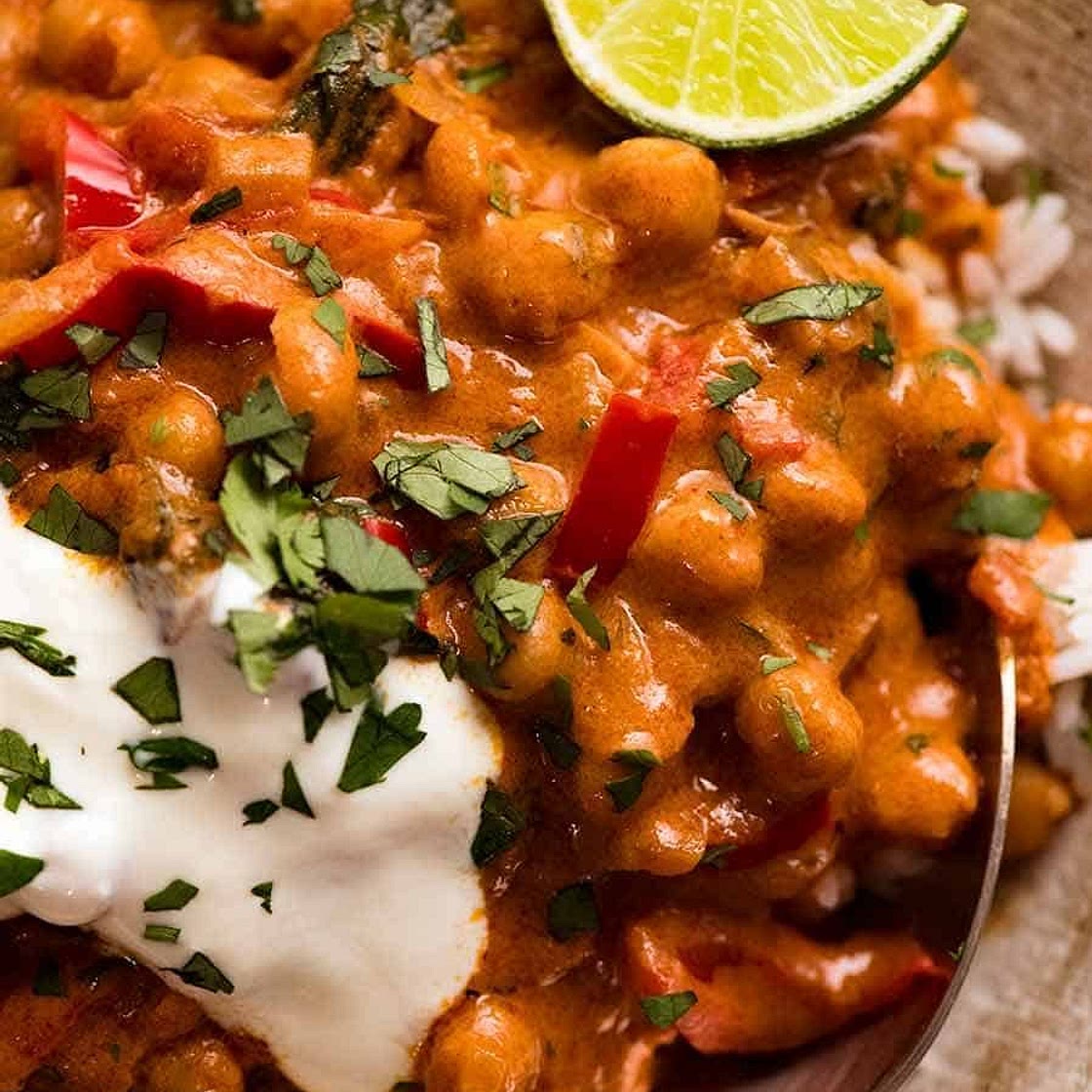 Brazilian Coconut Chickpea Curry