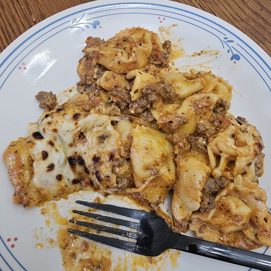 Creamy Tortellini Bake