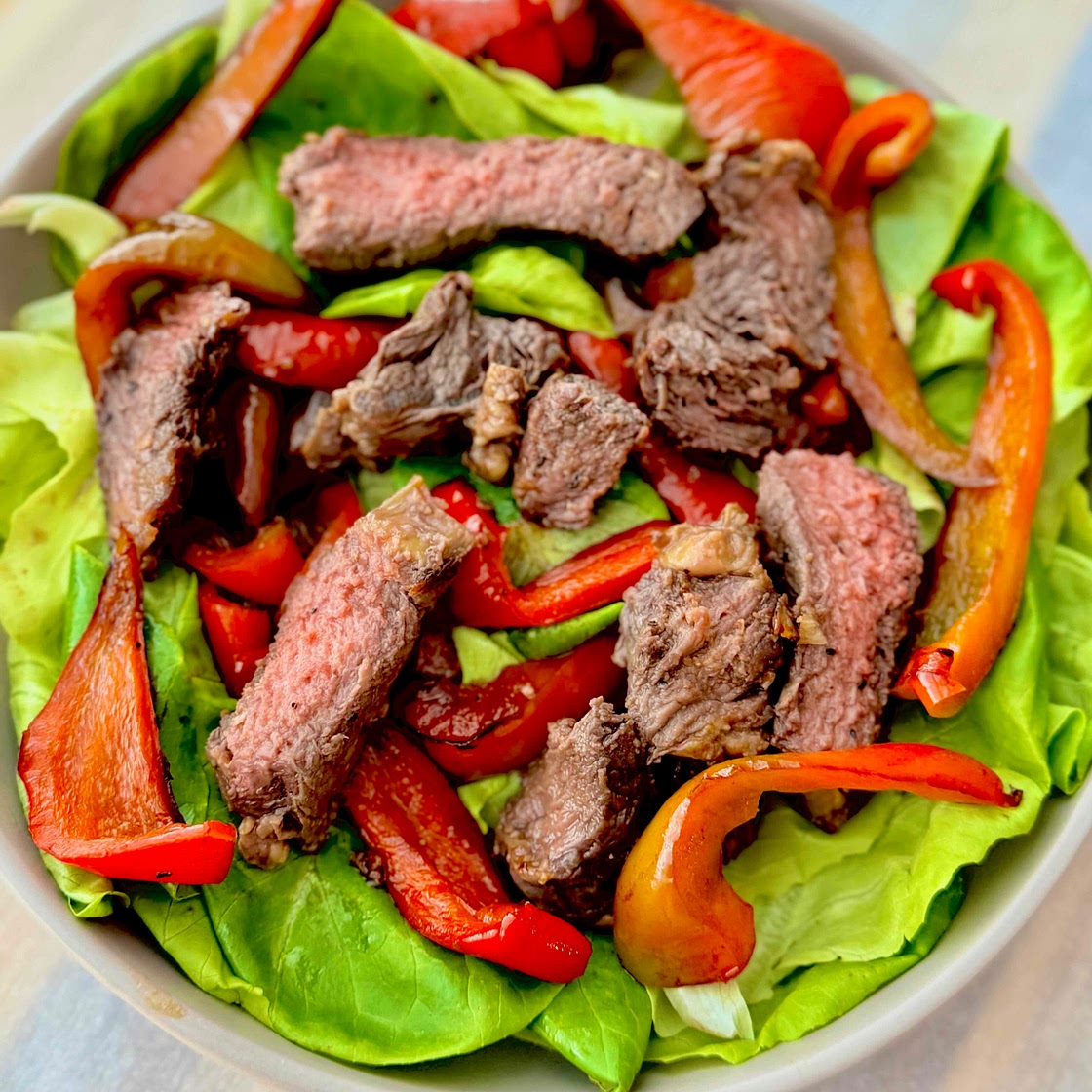 Griddle Garlic Grass-Fed Ribeye Salad