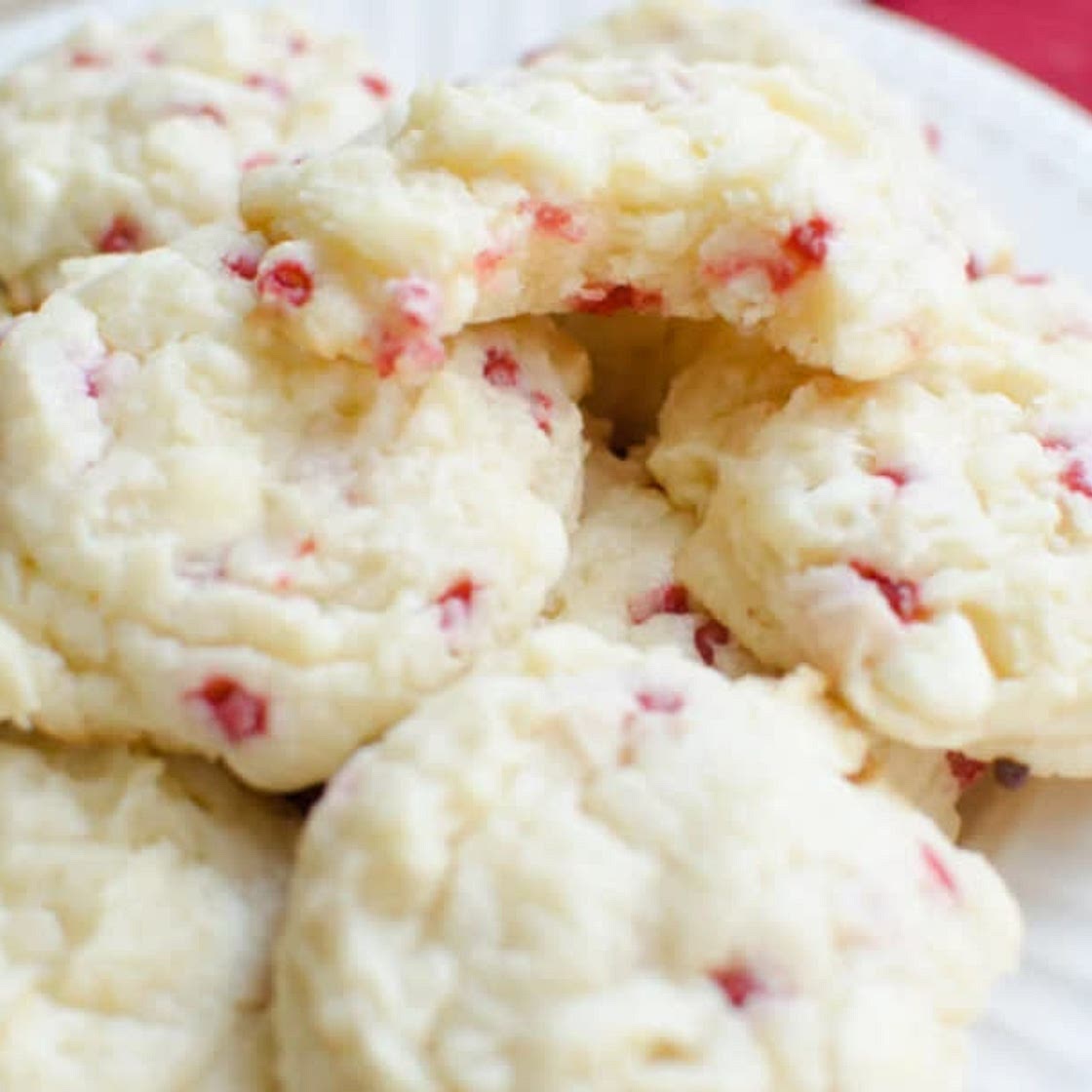 Raspberry Cream Cheese Cookies