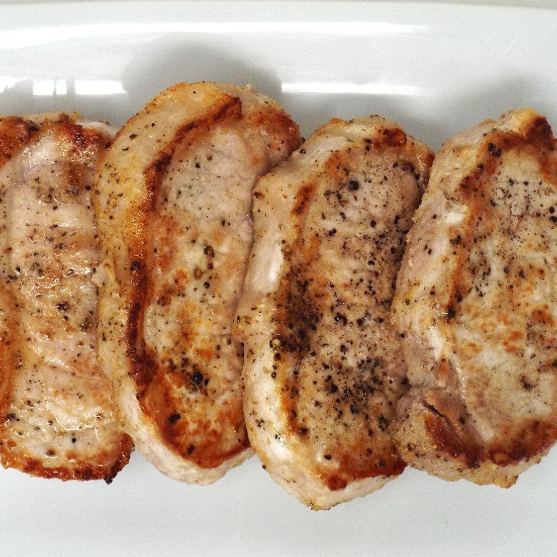 Oven Baked Boneless Garlic and Pepper Pork Chops