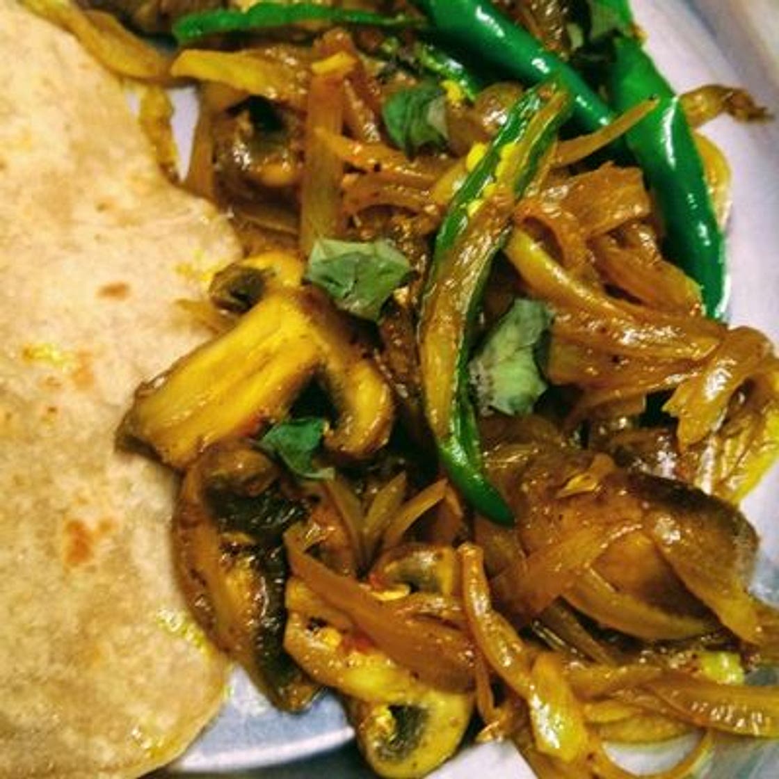 मशरूम फ्राई (गोयन स्टाइल)