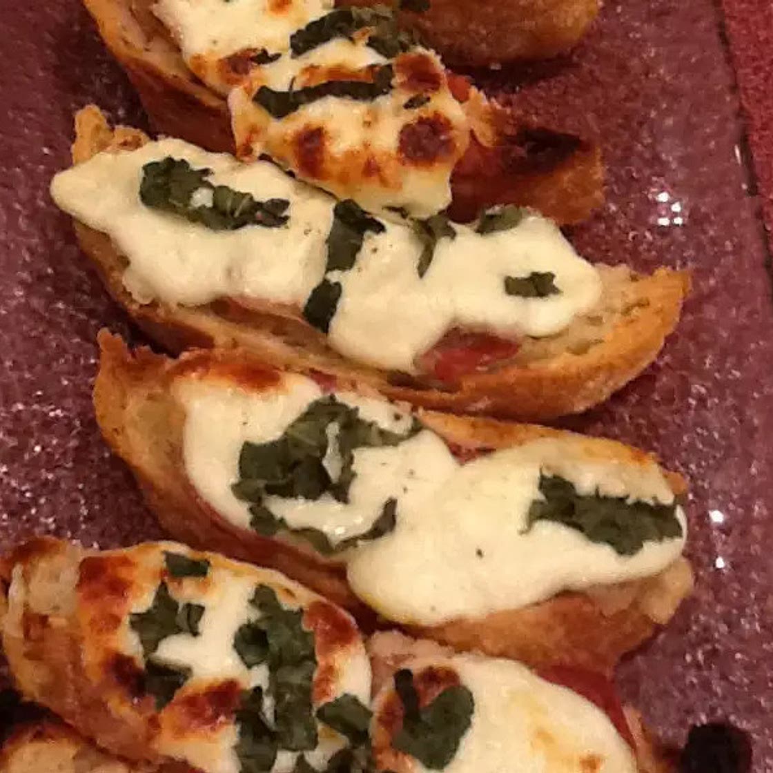 Fried Sage Crostini-Crostini Alla Romano