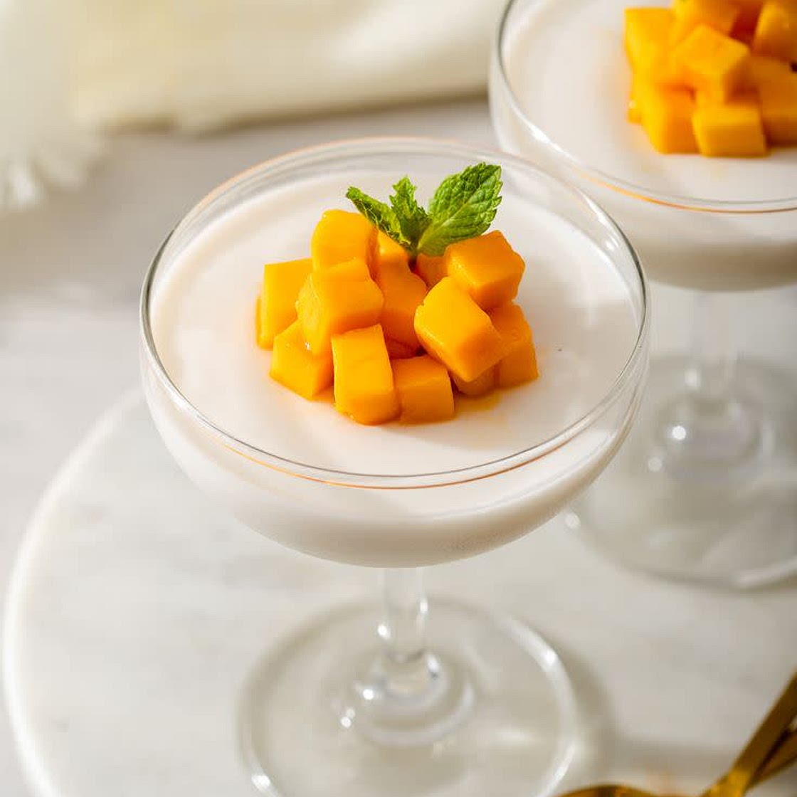 Creamy fruity Jelly with Collagen