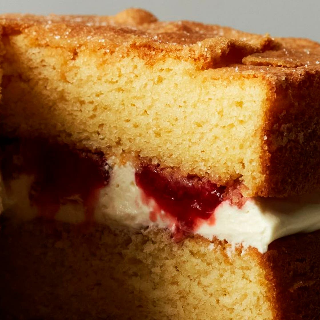 Roasted Strawberry Victoria Sponge Recipe