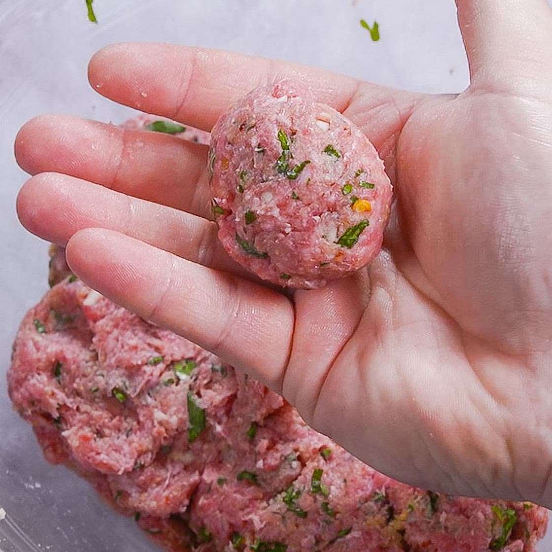 Spaghetti & Meatballs