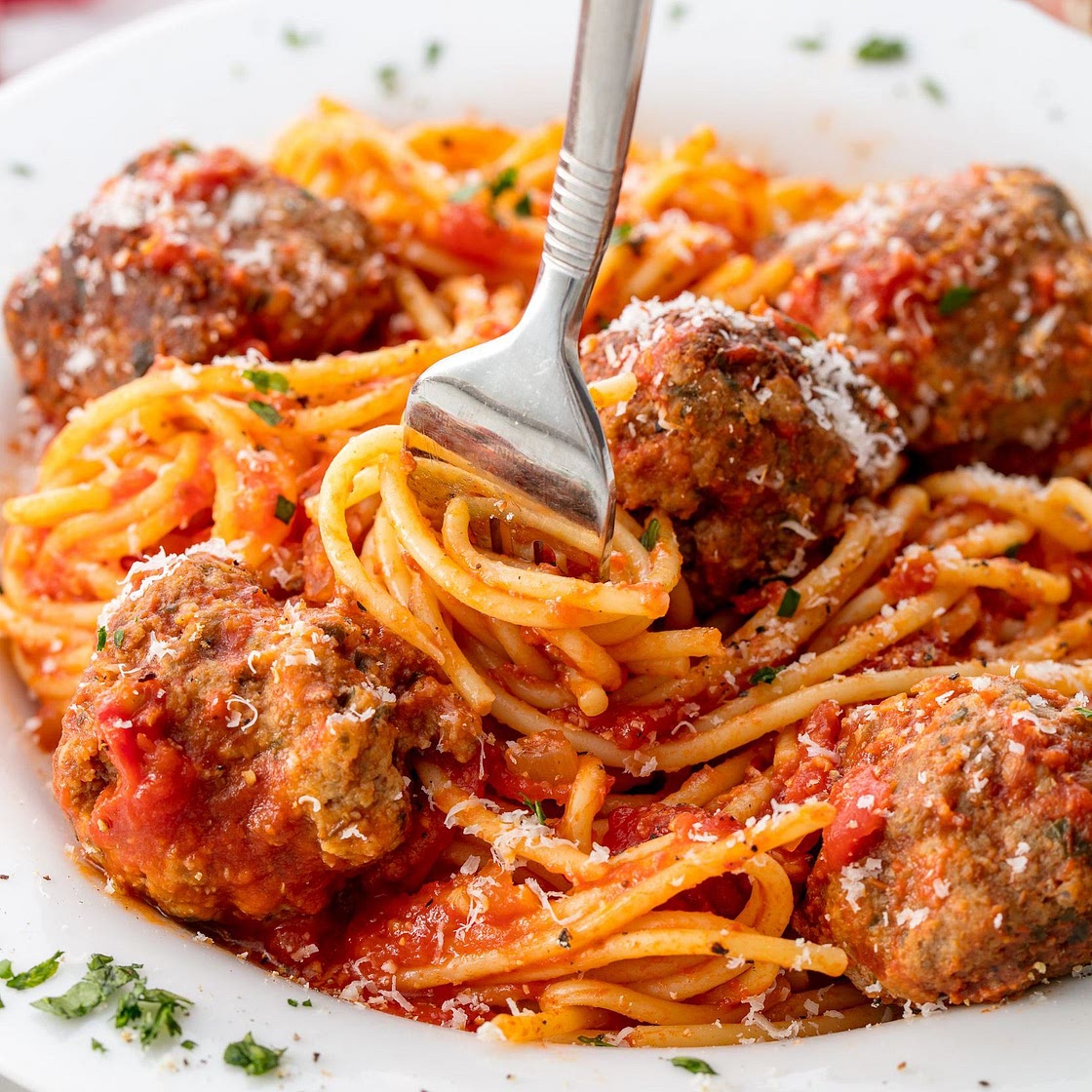 Spaghetti & Meatballs