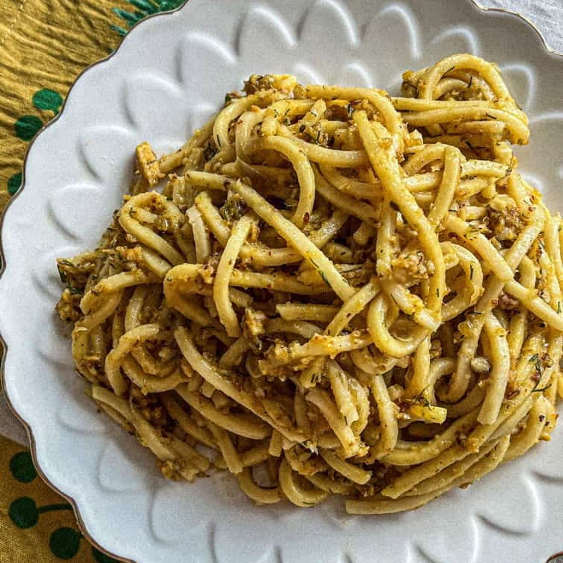 Sicilian Pasta (spaghetti) with sardines