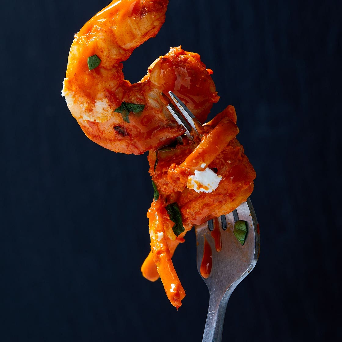 Roasted Red Pepper Shrimp Linguine
